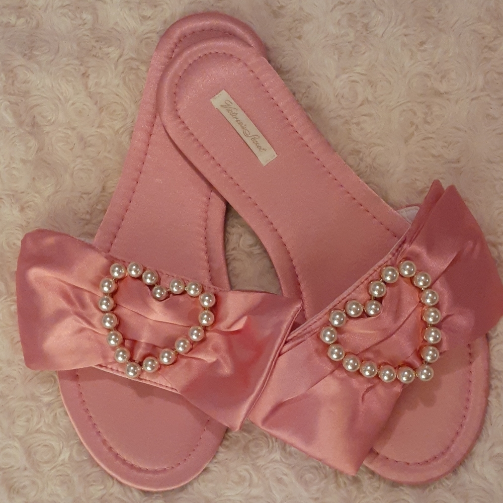 Victoria's secret slippers